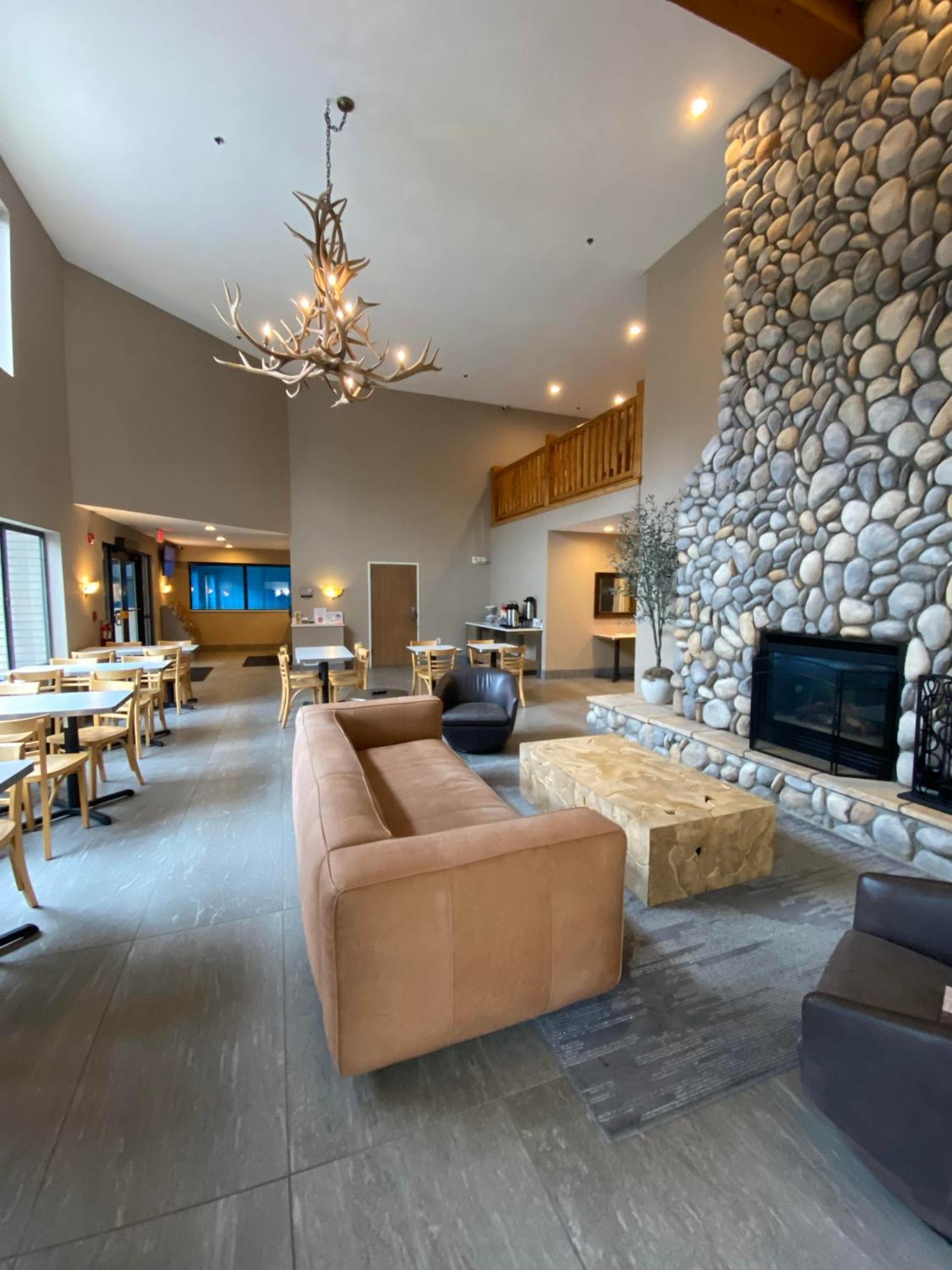 Beachfront Hotel Houghton Lake Exterior foto