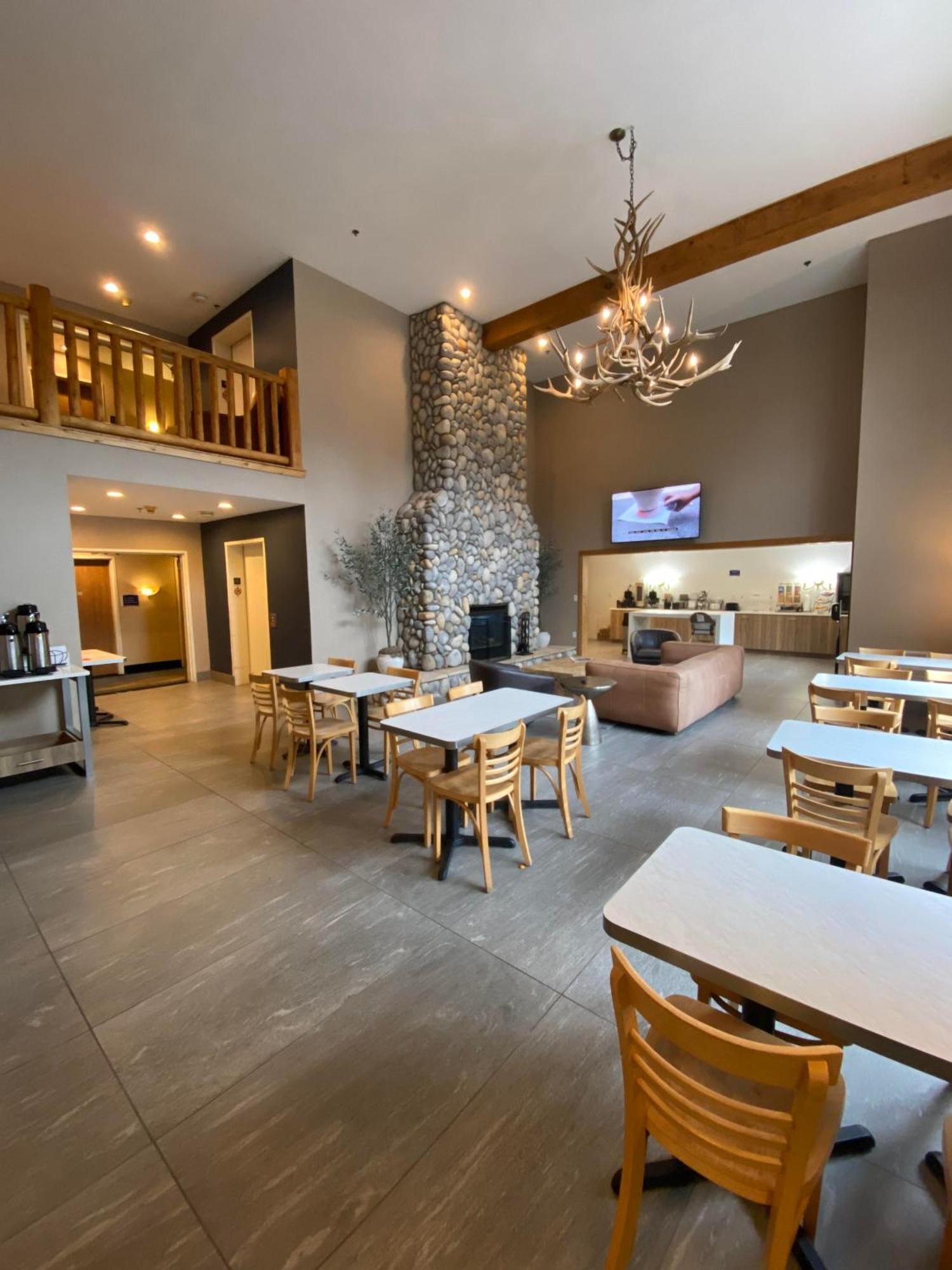 Beachfront Hotel Houghton Lake Exterior foto