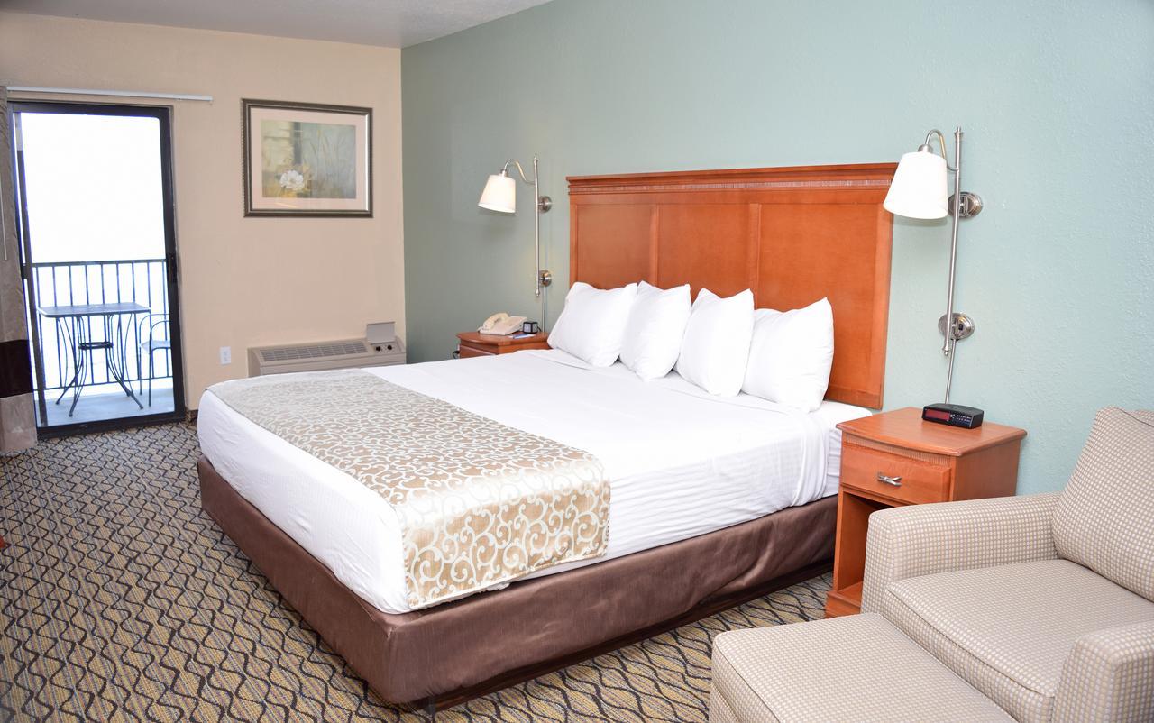 Beachfront Hotel Houghton Lake Exterior foto